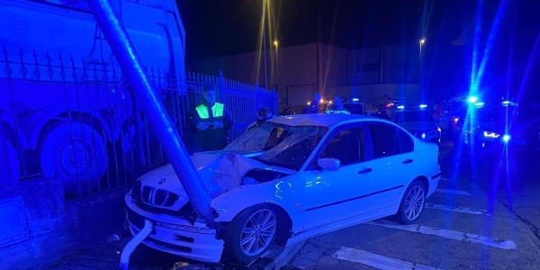 非法赛车酿惨剧 西班牙北部发生严重撞人事故致9人受伤